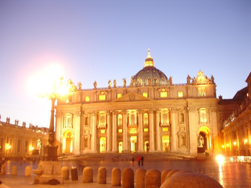 Sunrise B&B Roma Екстер'єр фото