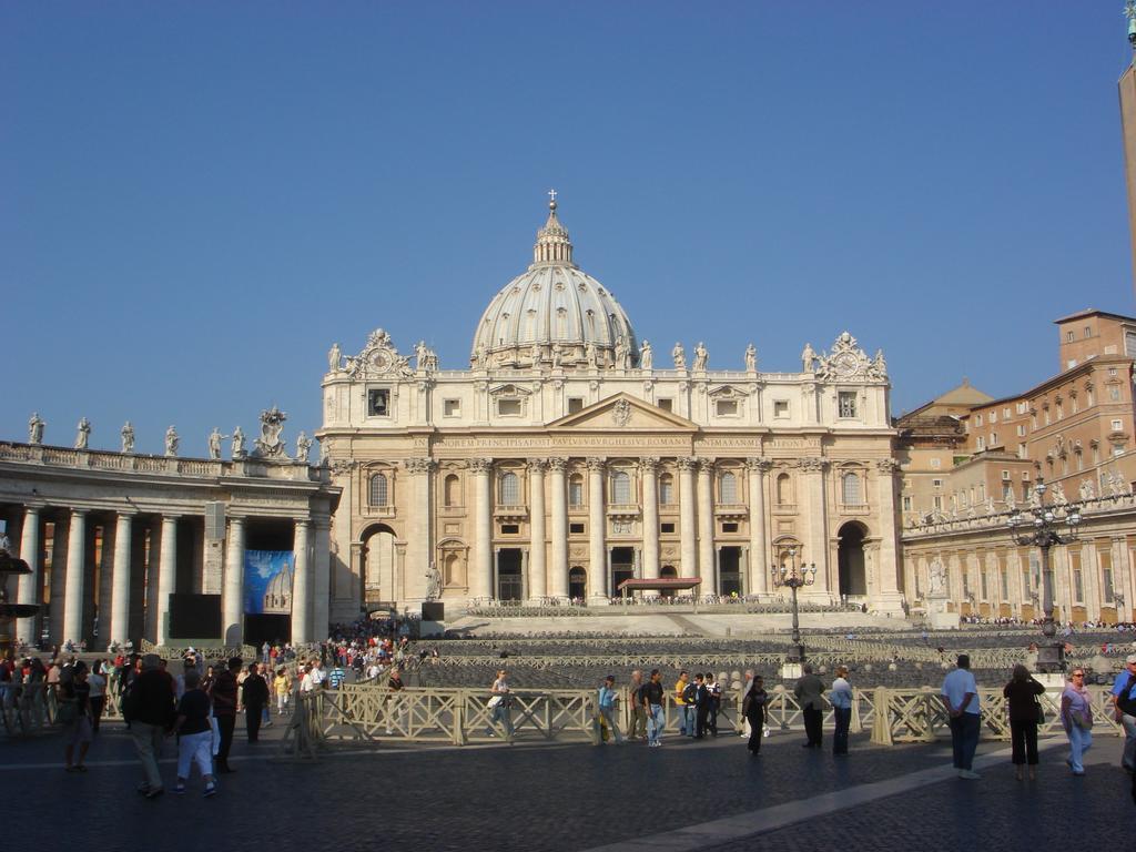 Sunrise B&B Roma Екстер'єр фото