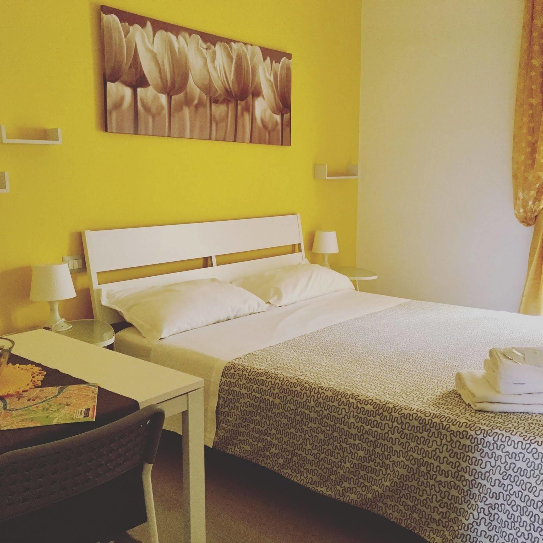 Sunrise B&B Roma Екстер'єр фото