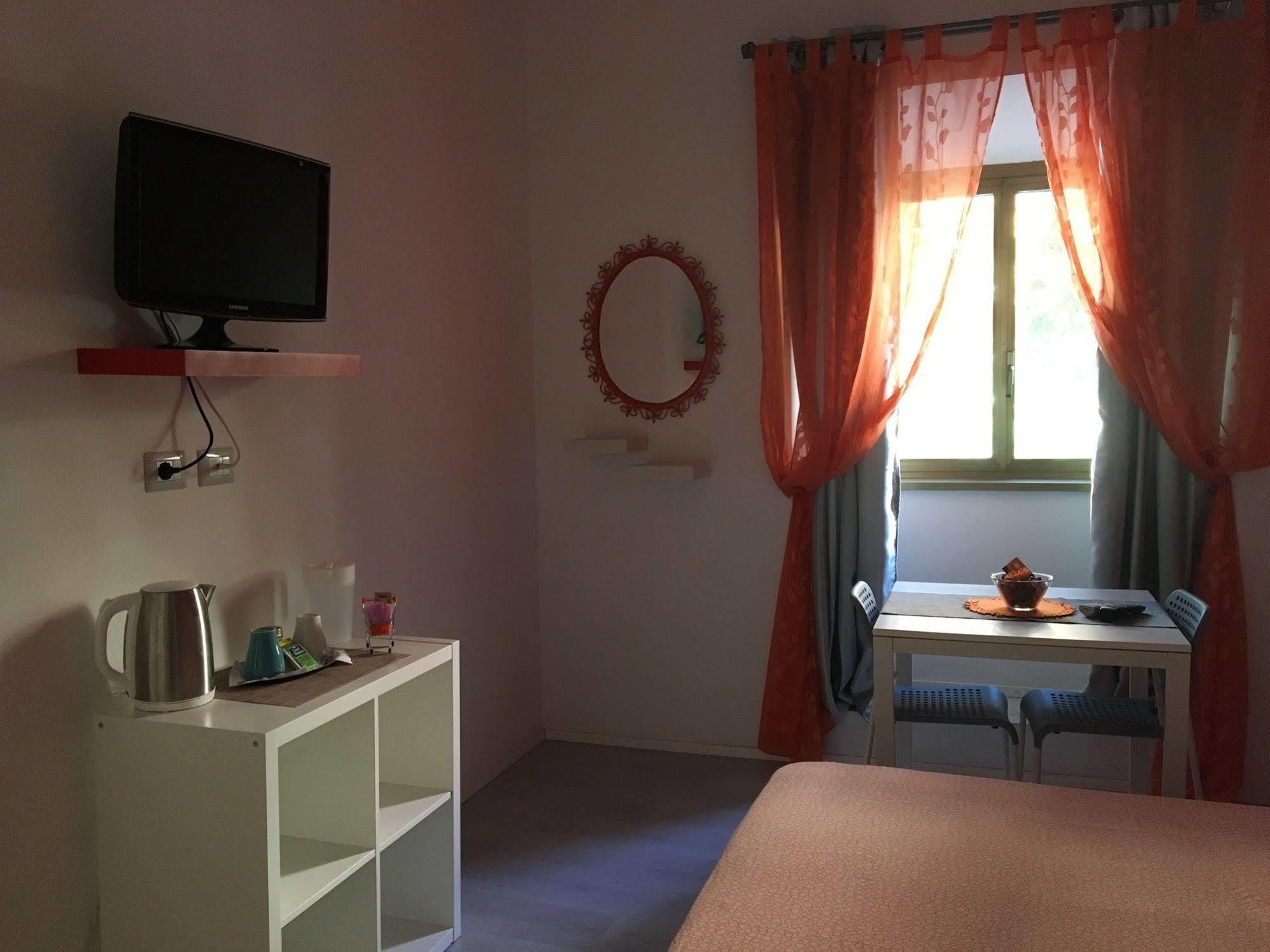 Sunrise B&B Roma Екстер'єр фото