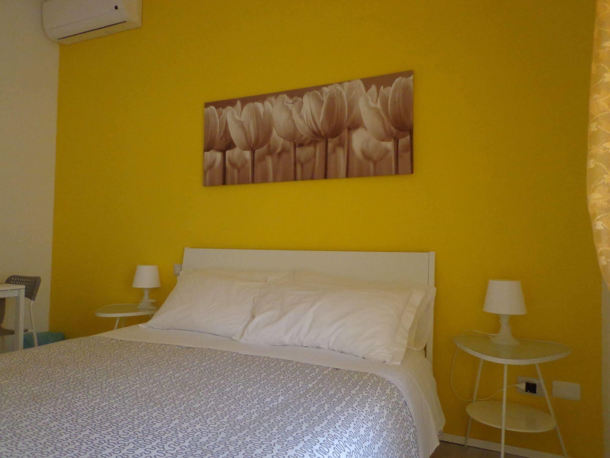 Sunrise B&B Roma Екстер'єр фото
